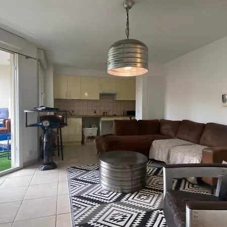 Appartement T2 Style Moderne Et Industriel