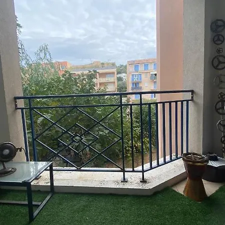 Appartement T2 Style Moderne Et Industriel