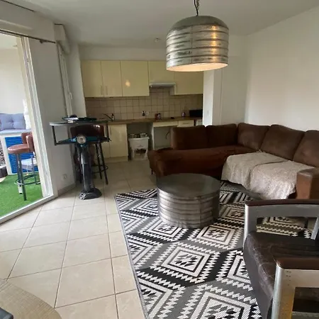 Daire Appartement T2 Style Moderne Et Industriel *